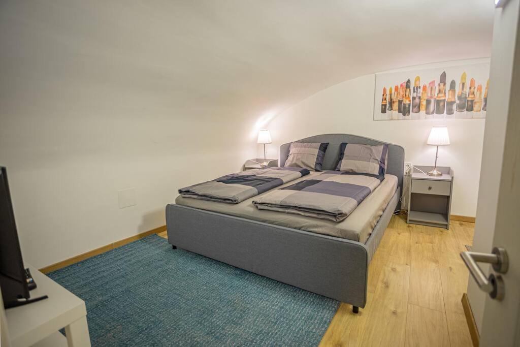 Cosy Flat In The Dob Street - Sapphire Апартаменти *